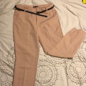 Work friendly pants with belt.